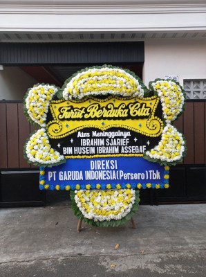 Papan Bunga Duka di Jawa Kanan