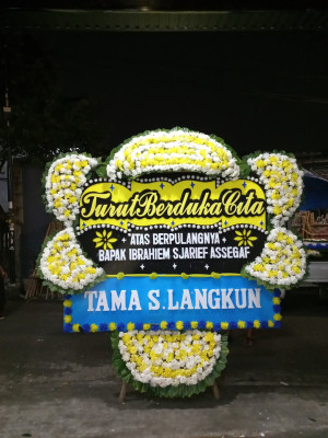 Papan Bunga Duka di Jawa Kanan